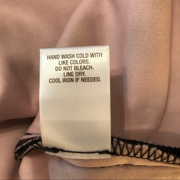 Dress Barn Black Laser Cut Shift Dress Size 14W - Picture 4 of 6